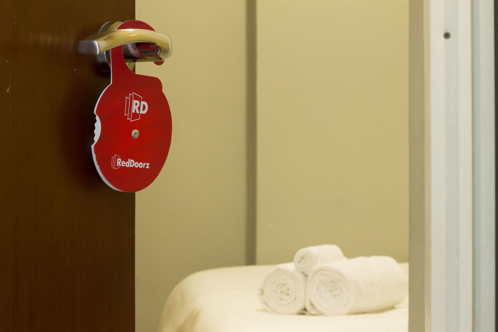 فندق Reddoorz Near Hyperpoint Pasteur باندونج المظهر الخارجي الصورة